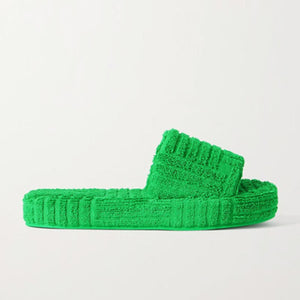 보테가베네타 리조트 스펀지 슬리퍼 그래스 (기은세 착용)