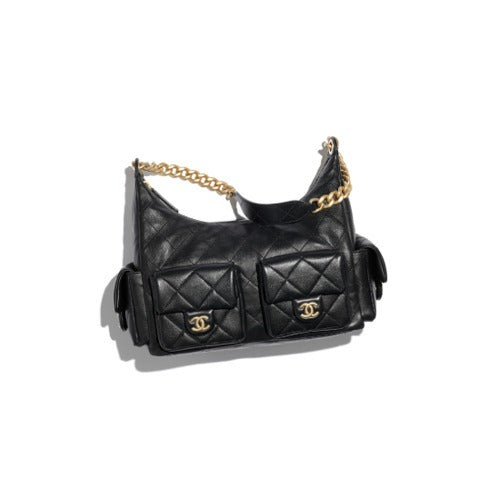 샤넬 25C 크루즈 포켓 호보백 블랙 라지/맥시 (김고은,모델 아이린 착용)