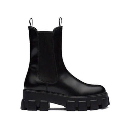 프라다 모놀리스 브러시드 가죽 부츠