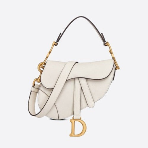 디올 미니 새들 스트랩백 화이트 (기은세 착용)