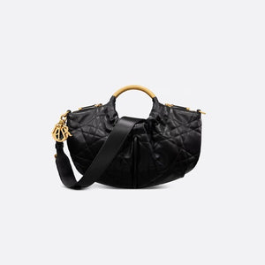 디올 매크로까나쥬 워크인 백 블랙