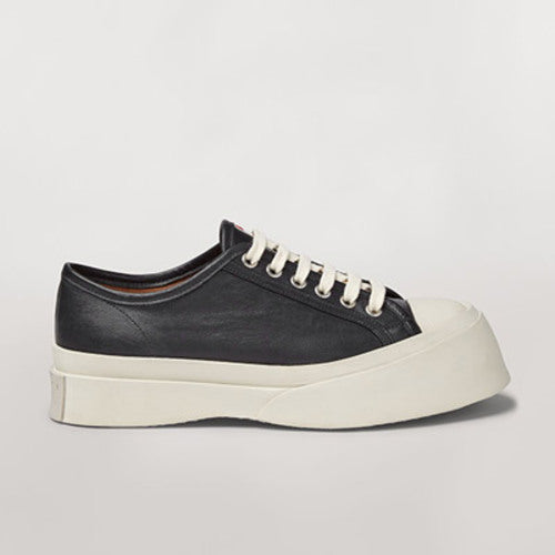 마르니 파블로 스니커즈 블랙