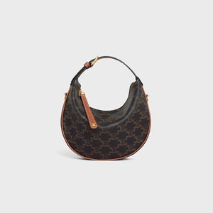 셀린느 트리오페 틴 룰루백 탠  (수지 착용)