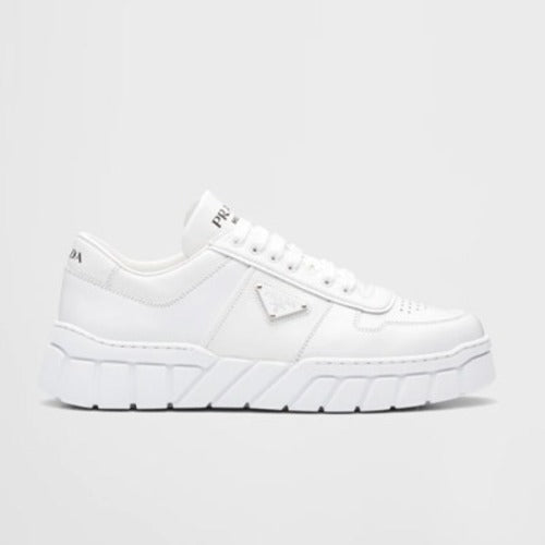 프라다 가죽 스니커즈 화이트 2EE378