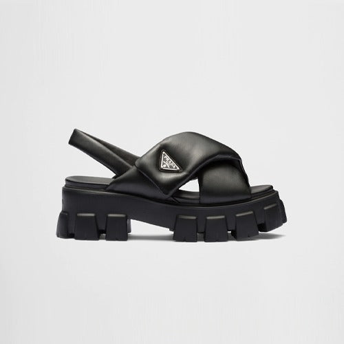 프라다 모놀리스 패딩 나파 가죽 샌들 블랙