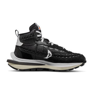 나이키 X 사카이 X 장 폴 고티에 베이퍼 와플 블랙/화이트