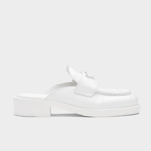 프라다 초콜릿 브러시드 가죽 블로퍼 화이트