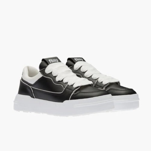 미우미우 가죽 스니커즈 블랙 5E838D