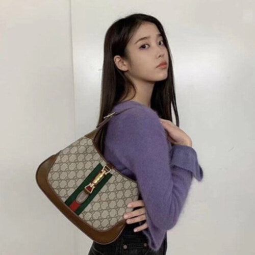 구찌 재키 1961 호보백 S (아이유 착용)