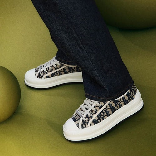 디올 워크 앤 플랫폼 스니커즈 베이지/블랙 (지수 착용)