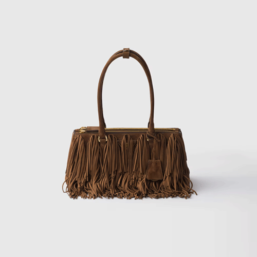 프라다 프린지 갤러리아 미디엄 스웨이드 백 1BA457 (공승연,최윤지,카리나,전소미 착용)