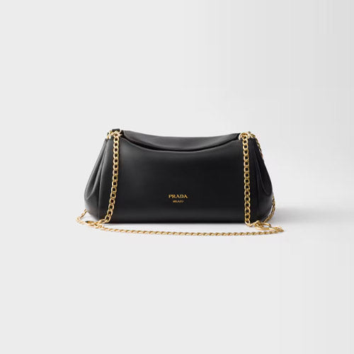 프라다 튀뮬트 스몰 나파 가죽 백 블랙 1BD395