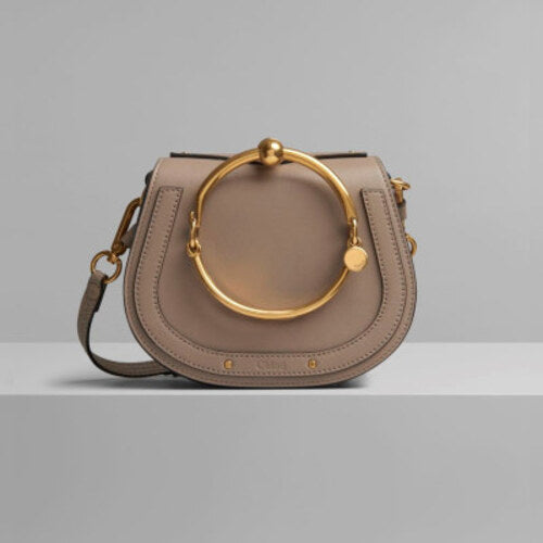 끌로에 나일 브레이슬릿백 S/M 모티 그레이 (선미,박민영 착용)