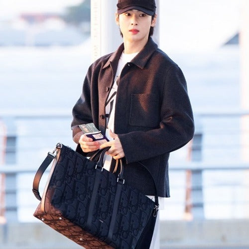 디올 맥시 오블리크 위켄더 40 보스턴백 블랙 (차은우 착용)