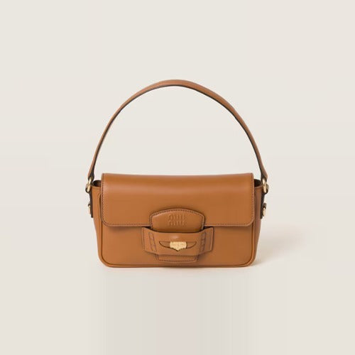 미우미우 페니 가죽백 브라운 5BD270 (김세은 착용)