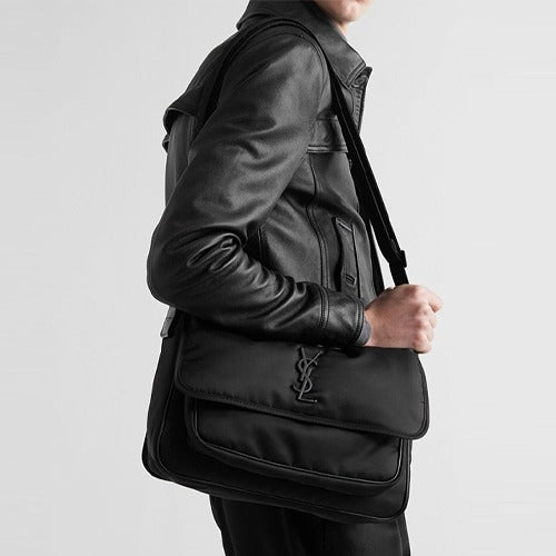 세인트로랑 니키 메신저백 블랙 (차은우,김수현,변우석 착용)