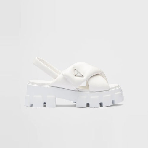프라다 모놀리스 패딩 나파 가죽 샌들 화이트