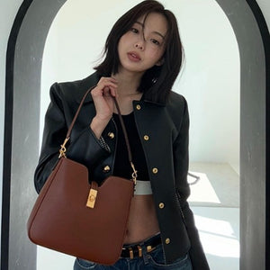 셀린느 스몰 소프트 16 까미유 백 탠 (김나영,이시영,금새록,정려원 착용)