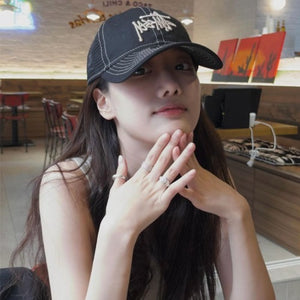 [국내배송] 스투시 뉴에라 메시 9 트웬티 볼캡 4color (이나은 착용)