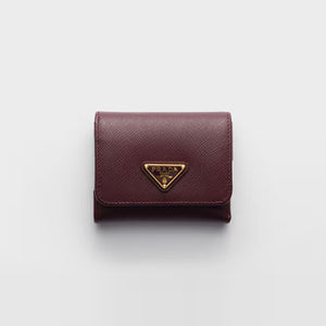 프라다 사피아노 가죽 플랩 지갑 버건디
