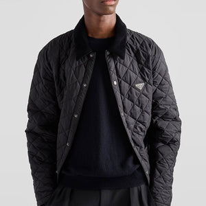 [국내배송] 프라다 리나일론 퀼팅 재킷 블랙 SGC765