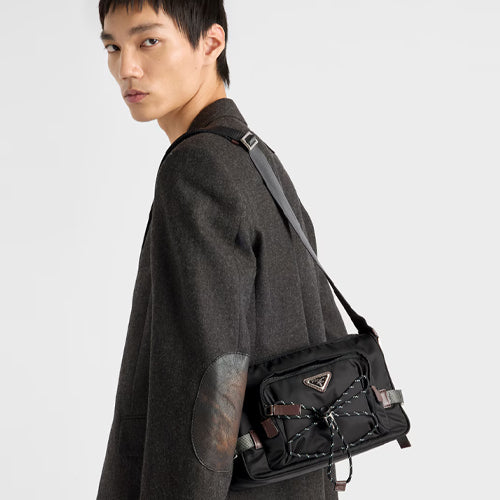 프라다 스피드록 리나일론 및 가죽 숄더백 블랙 2VH192