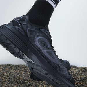 디올 B30 카운터다운 테크 스니커즈 블랙