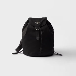 프라다 스몰 리나일론 백팩 블랙 1BZ197