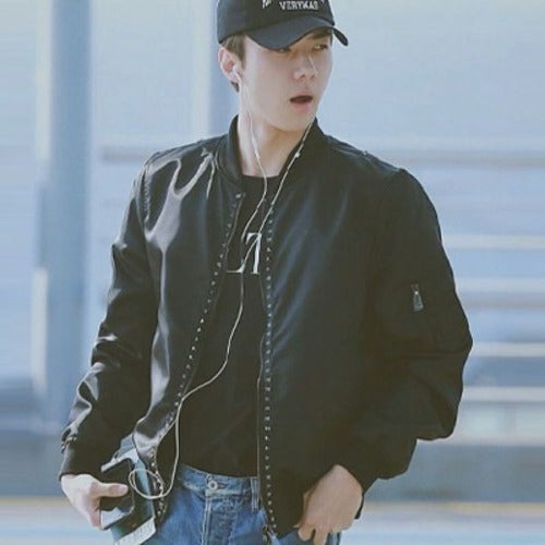 [국내배송/당일출고] 발렌티노 락스터드 블루종 블랙 (세훈, 이승기 착용)