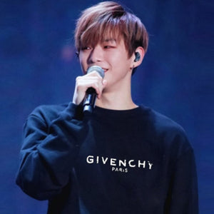 [국내배송/당일출고] 지방시 디스트레시드 빈티지 로고 맨투맨 (강다니엘 착용) - 재입고 -