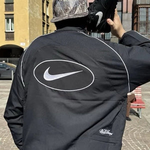 [국내배송] 나이키 X 슈프림 트랙 자켓 블랙