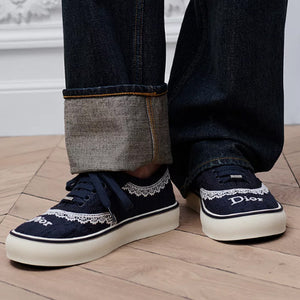 디올 레이스 솔트윈드 스니커즈 네이비